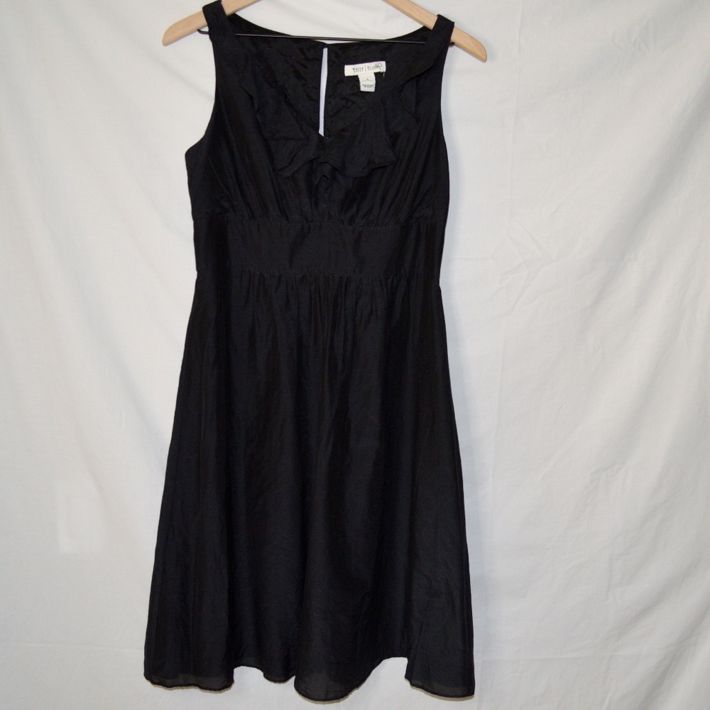 WHBM Ruffle V Neck Silk Blend Black Dress Sz 6